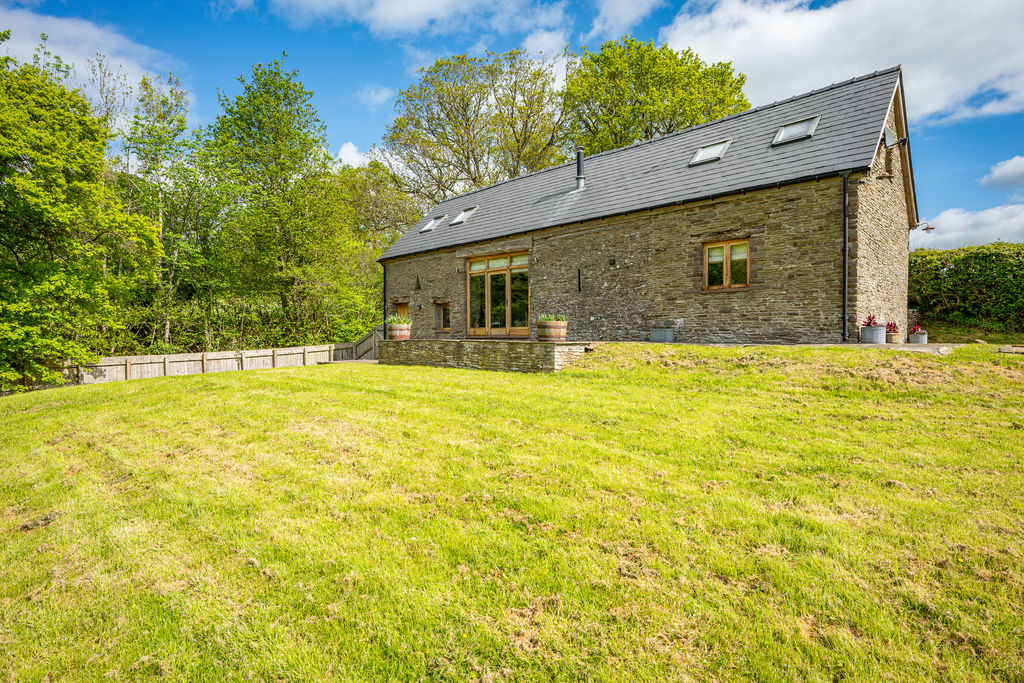 Barn and Garden- click for photo gallery